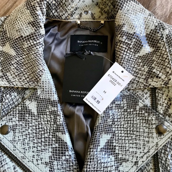 🌈Banana Republic🌈Snake print Real leather Moto Jacket - Picture 3 of 8